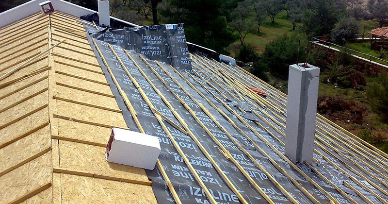 Kınık EPDM Kauçuk Çatı – OSB üzerine serilmiş nefes alan su yalıtım örtüsü ve çıtalama